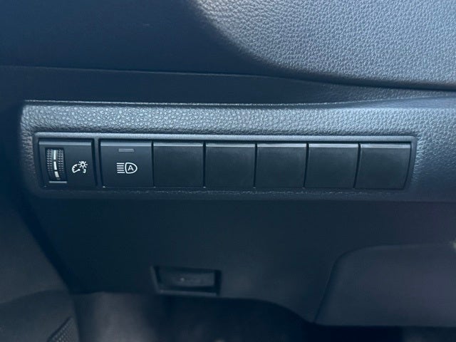 2021 Toyota Corolla LE FWD