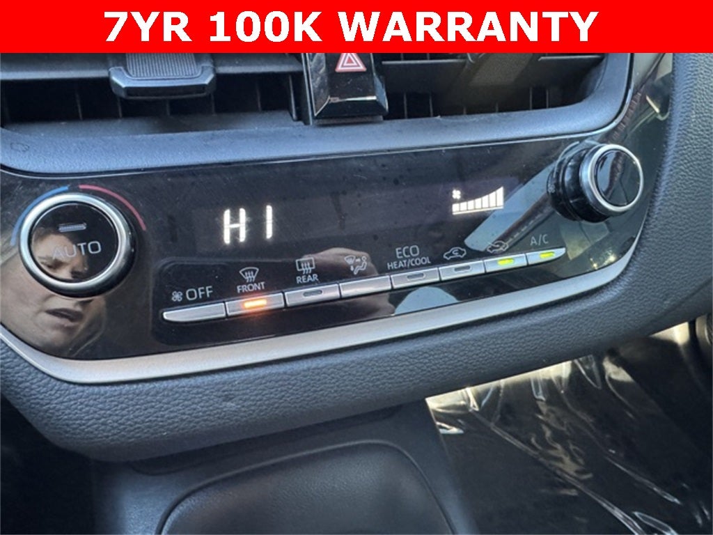 2022 Toyota Corolla LE FWD