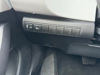 2026 Toyota Corolla SE FWD