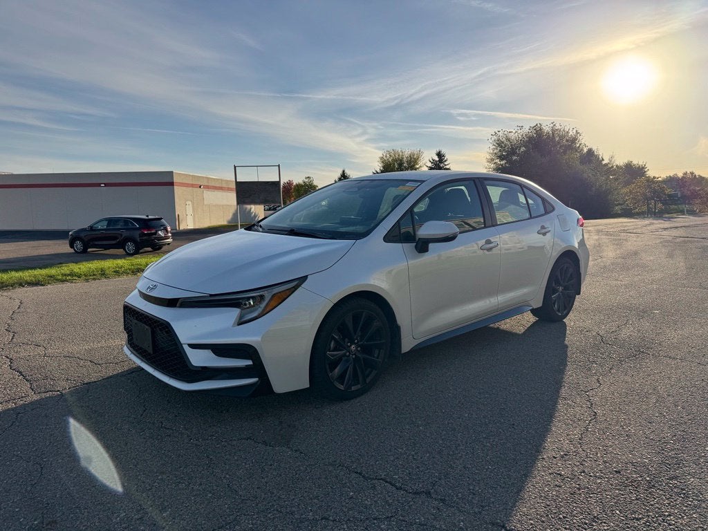 2023 Toyota Corolla SE FWD