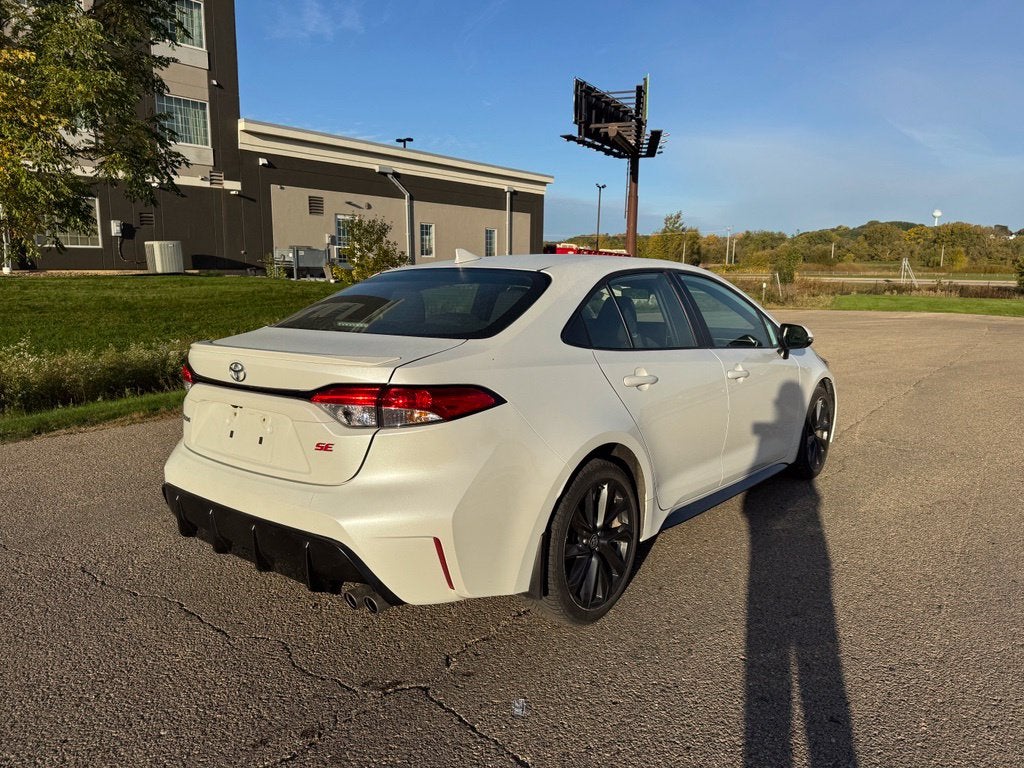 2023 Toyota Corolla SE FWD