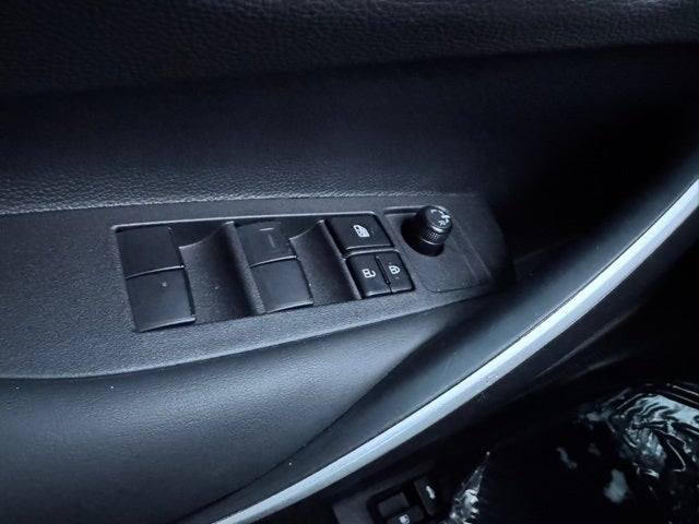 2025 Toyota Corolla SE FWD