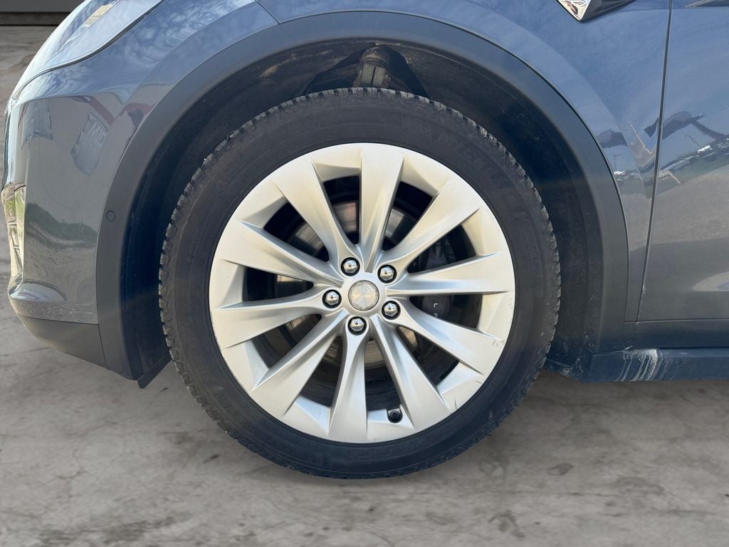 2017 Tesla Model X 75D AWD