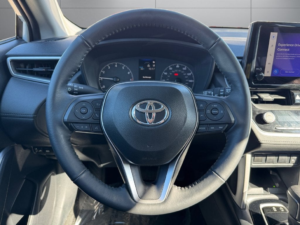 2024 Toyota Corolla Cross LE AWD
