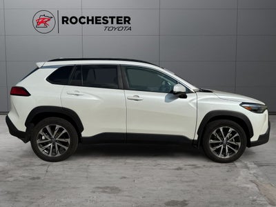 2023 Toyota Corolla Cross XLE AWD