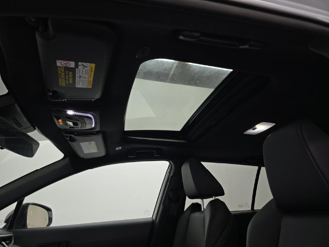 2024 Toyota Corolla Cross Hybrid XSE AWD