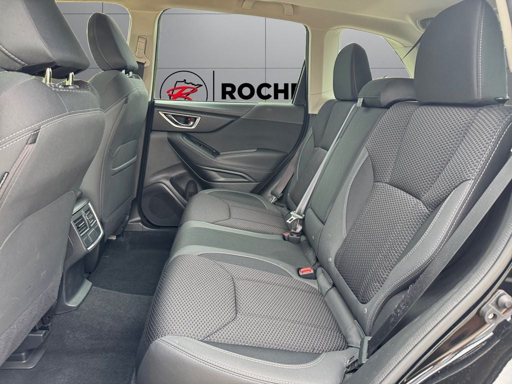 2023 Subaru Forester Premium AWD
