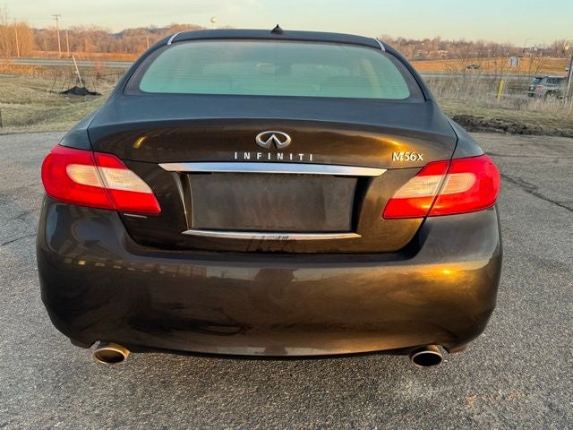 2011 INFINITI M56 X AWD