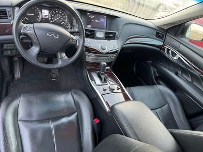 2011 INFINITI M56 X AWD