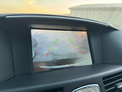 2011 INFINITI M56 X AWD