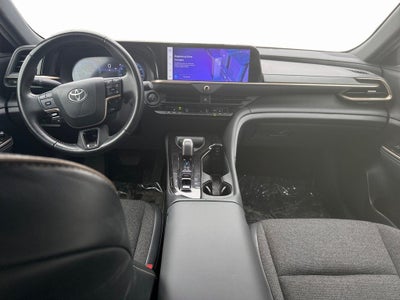 2024 Toyota Crown XLE AWD