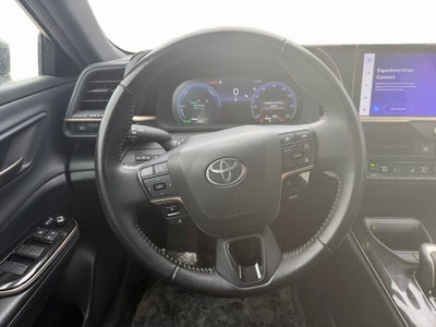 2024 Toyota Crown XLE AWD