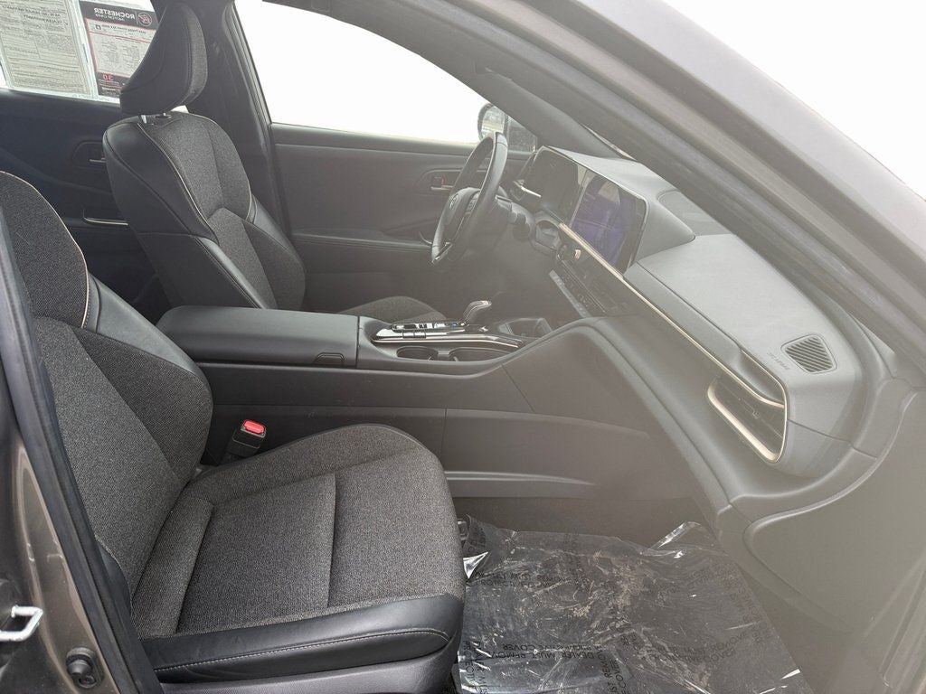 2024 Toyota Crown XLE AWD