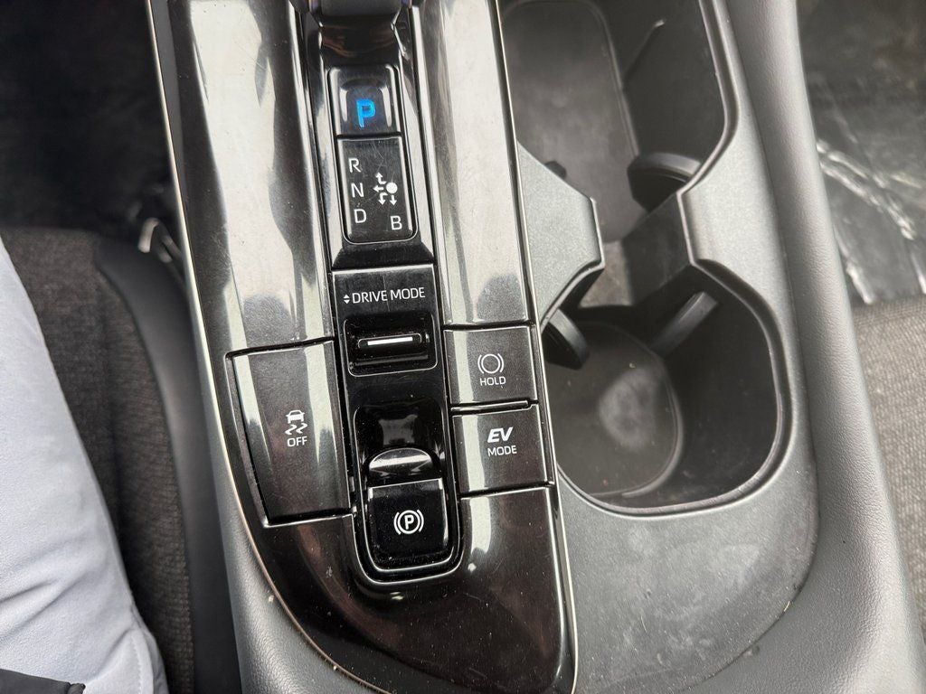 2024 Toyota Crown XLE AWD