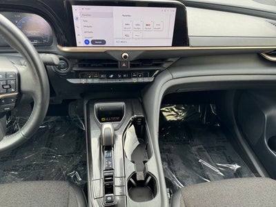 2024 Toyota Crown XLE AWD