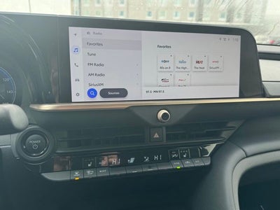 2024 Toyota Crown XLE AWD