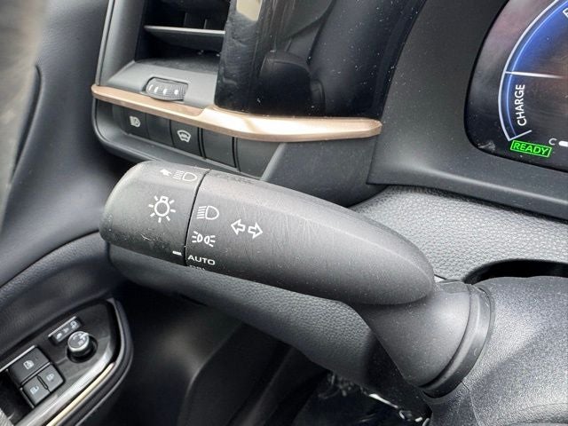 2024 Toyota Crown XLE AWD