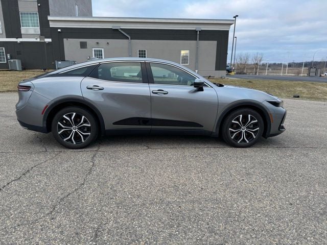 2024 Toyota Crown XLE AWD