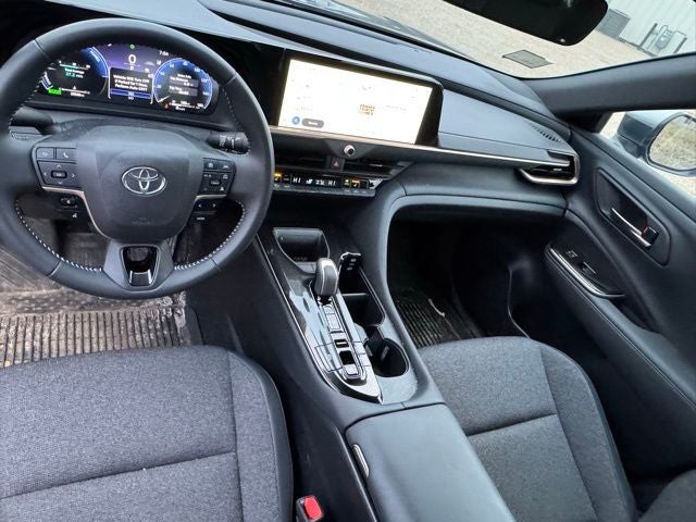 2024 Toyota Crown XLE AWD