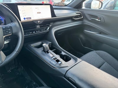 2023 Toyota Crown XLE AWD