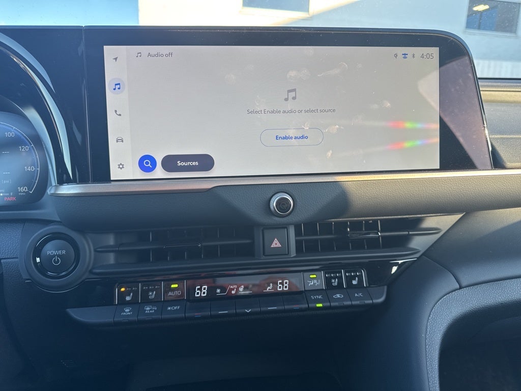 2025 Toyota Crown Signia Limited AWD