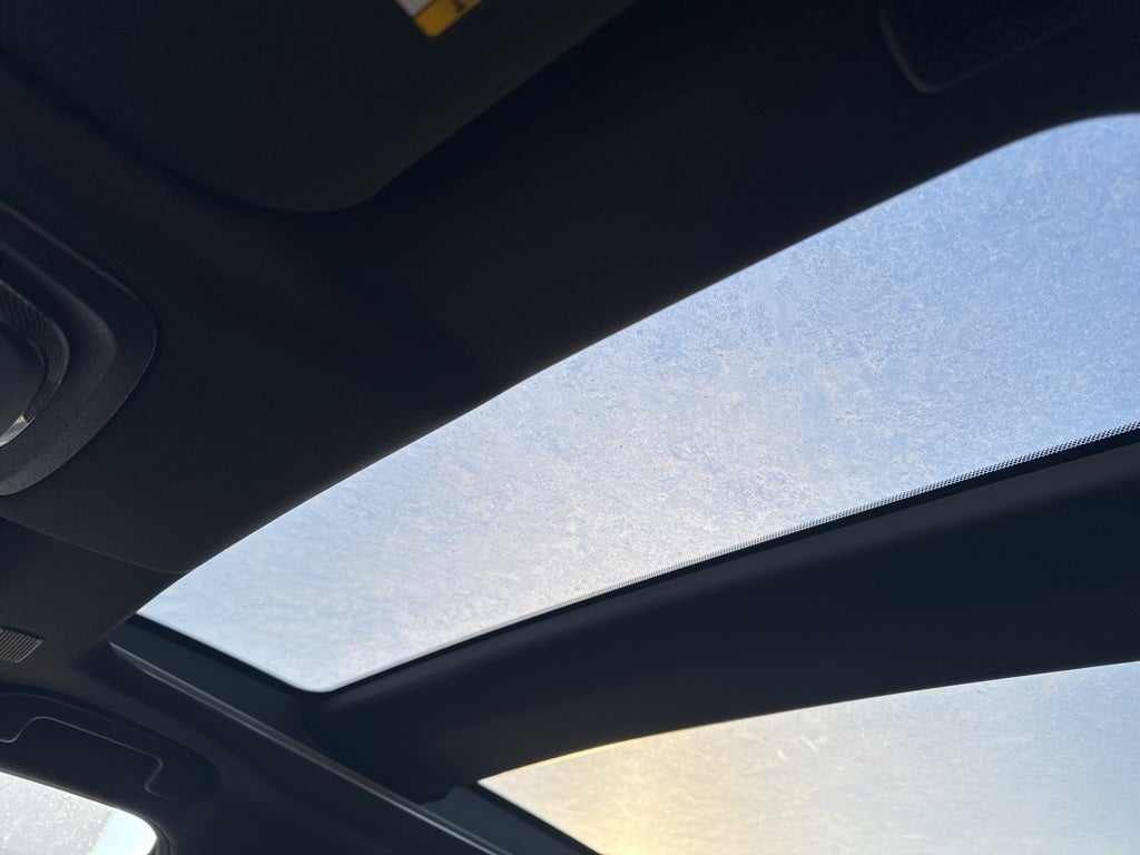 2025 Toyota Crown Signia Limited AWD