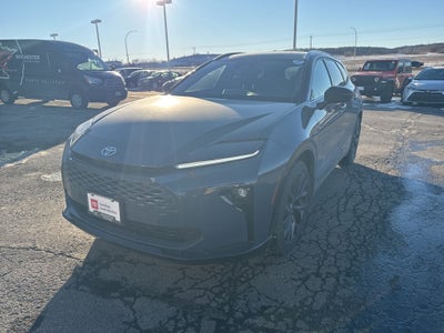 2025 Toyota Crown Signia Limited AWD