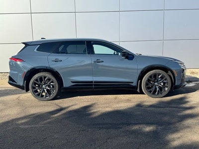 2025 Toyota Crown Signia Limited AWD