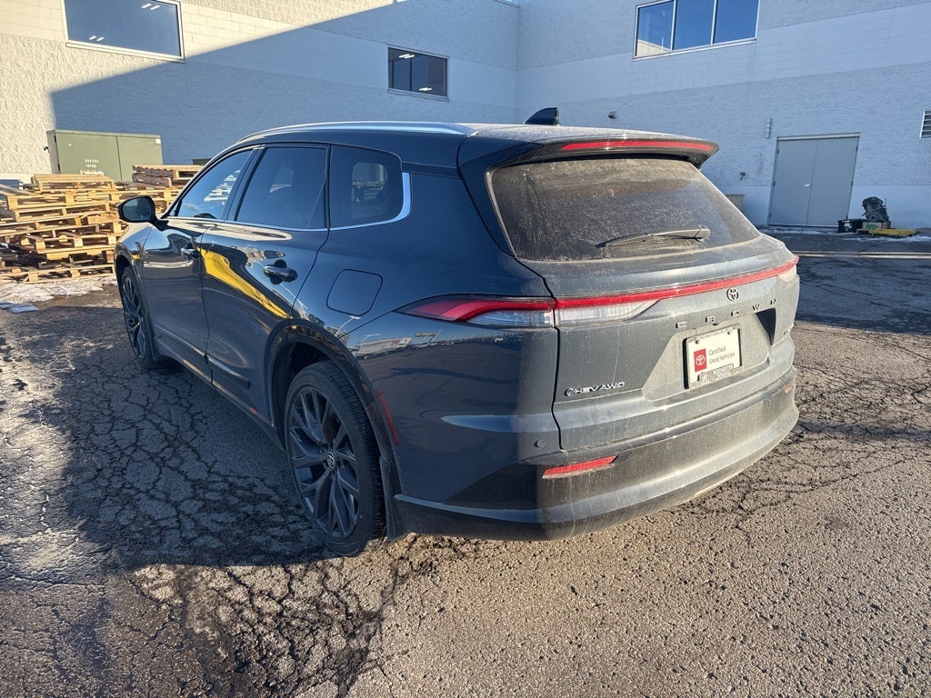 2025 Toyota Crown Signia Limited AWD