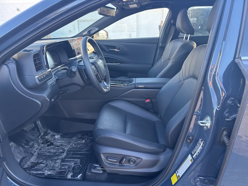 2025 Toyota Crown Signia Limited AWD