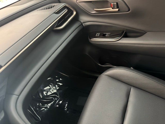 2025 Toyota Crown Signia XLE AWD