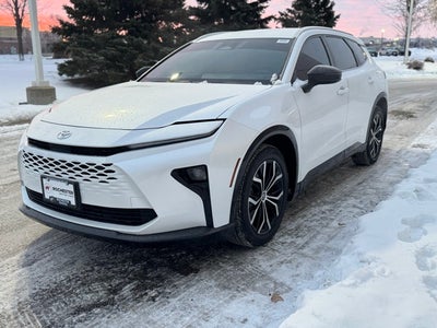 2025 Toyota Crown Signia XLE AWD