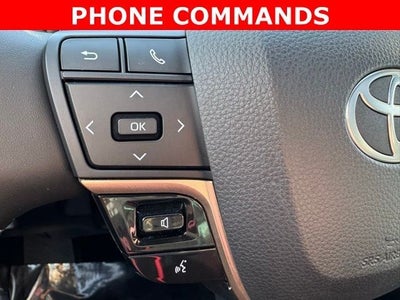 2025 Toyota Crown Signia Limited AWD