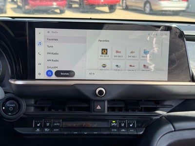 2025 Toyota Crown Signia Limited AWD