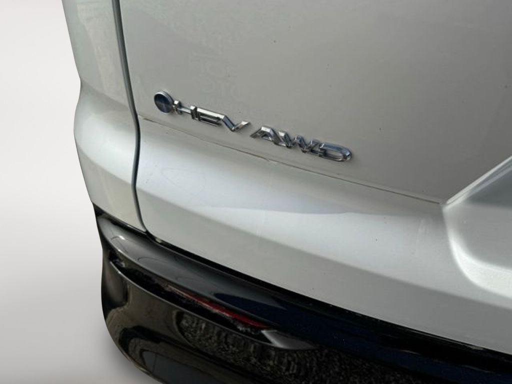 2025 Toyota Crown Signia Limited AWD