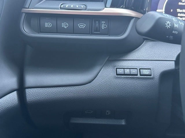 2025 Toyota Crown Signia XLE AWD