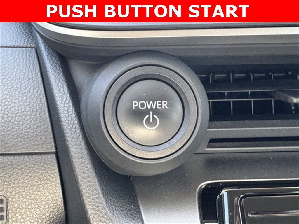 2023 Toyota Prius LE FWD