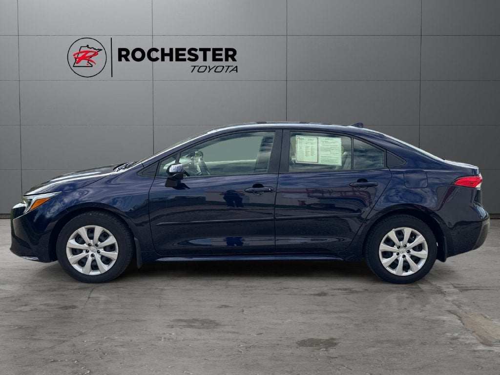 Used 2023 Toyota Corolla LE with VIN JTDBCMFE9PJ015675 for sale in Rochester, Minnesota