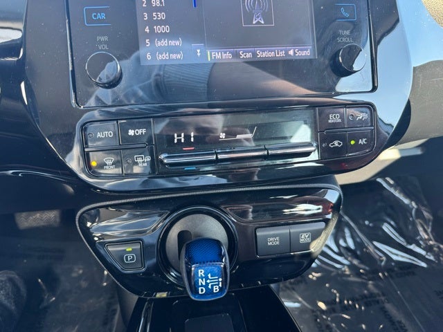 2019 Toyota Prius XLE FWD