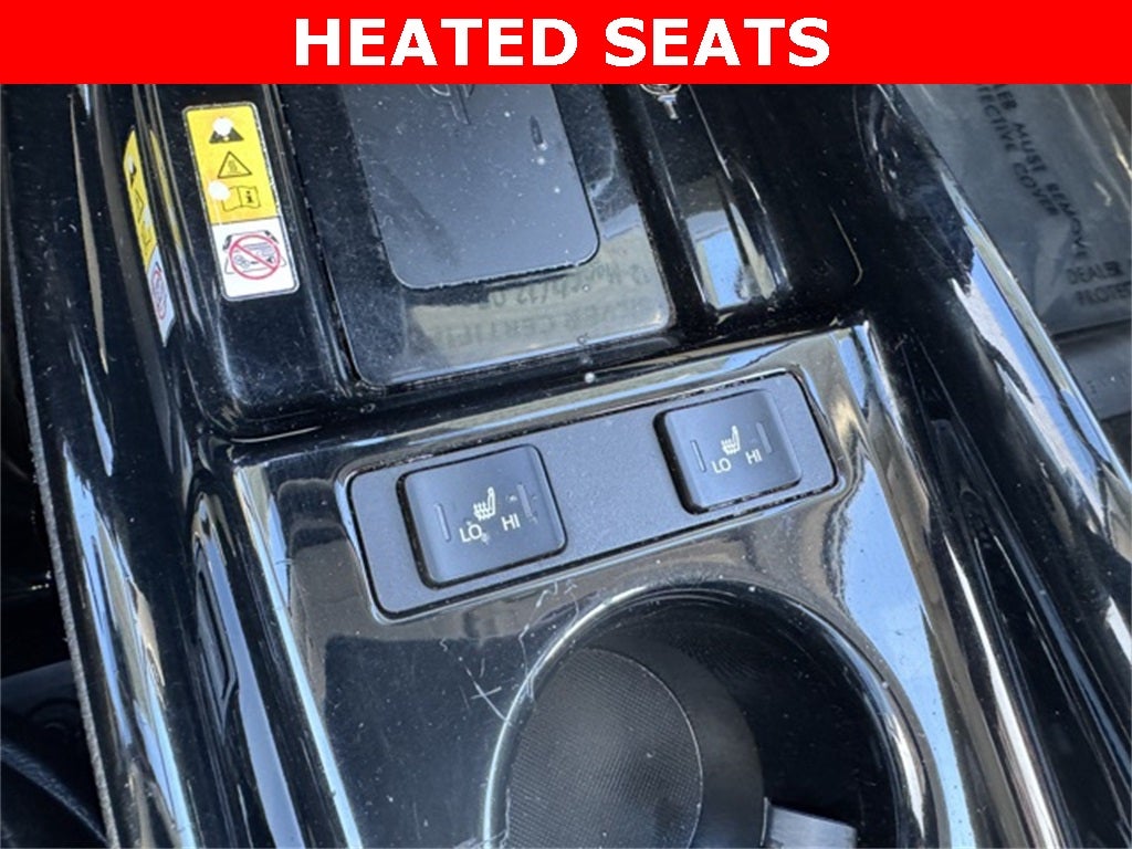 2019 Toyota Prius XLE FWD