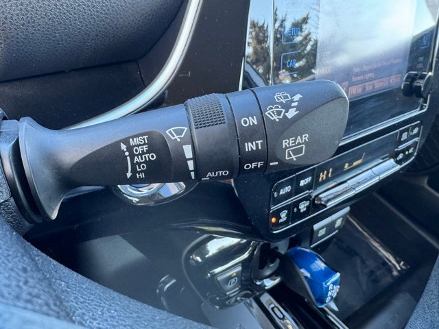 2019 Toyota Prius XLE FWD