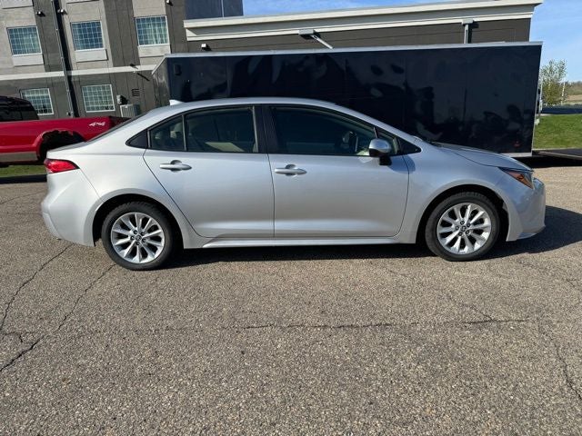 2021 Toyota Corolla LE FWD