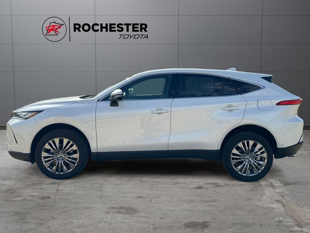 Used 2023 Toyota Venza Limited with VIN JTEAAAAH0PJ146717 for sale in Rochester, Minnesota