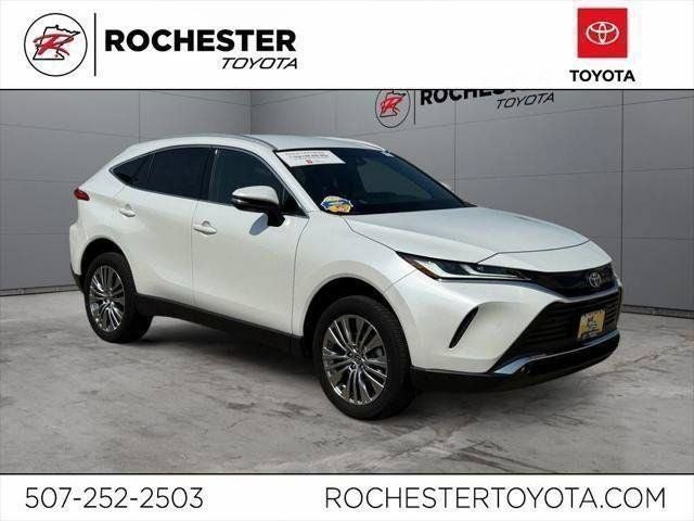 2024 Toyota Venza XLE AWD