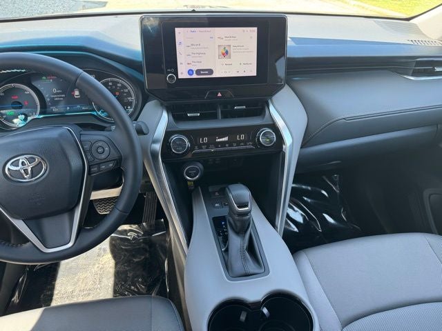 Used 2023 Toyota Venza LE with VIN JTEAAAAH8PJ123864 for sale in Rochester, Minnesota