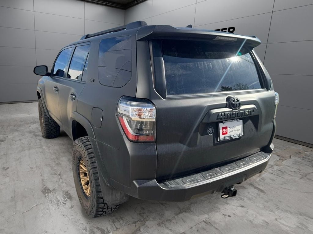 2020 Toyota 4Runner SR5 4WD