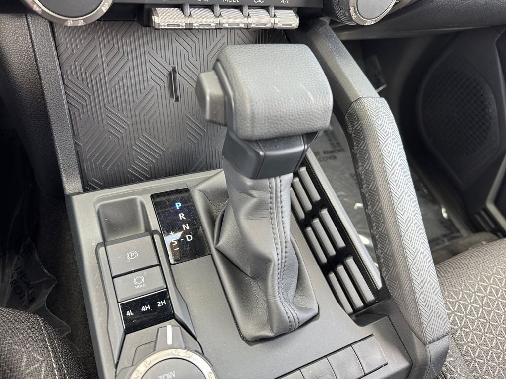 2025 Toyota 4Runner SR5 4WD