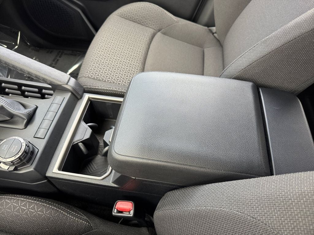 2025 Toyota 4Runner SR5 4WD