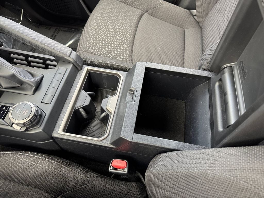 2025 Toyota 4Runner SR5 4WD