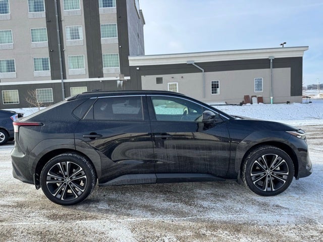 2023 Toyota bZ4X Limited AWD